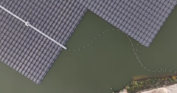 Floating Solar Panels Inland Waters Source Sustainable Energy Harmony Nature — Stock Video