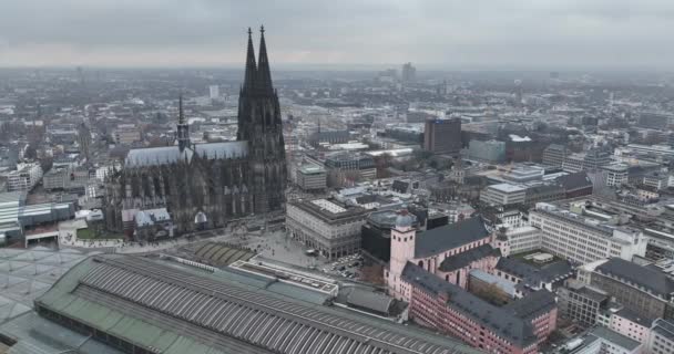 Köln Şehir Merkezinin Hava Manzarası Nehir Kenarı Gökyüzü Köln Katedrali — Stok video