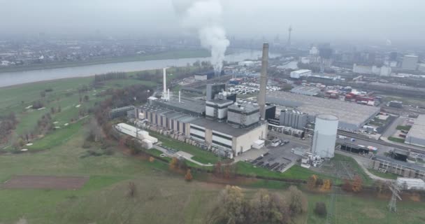 Das Blockheizkraftwerk Lausward Ist Ein Gas Und Dampfturbinenkraftwerk Stromerzeugung Für — Stockvideo
