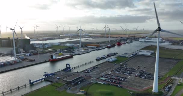 Eemshaven Het Hogeland 2022年12月26日 转运港 风力涡轮机 海上和内陆物流港口配送 空中业务 — 图库视频影像
