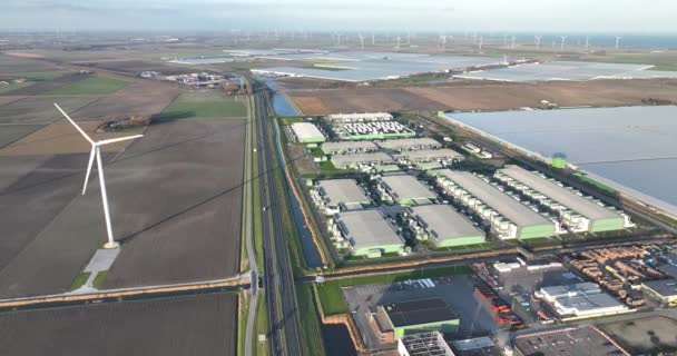 Aerial Footage Large Datacenter Holland Kroon Showcasing Impressive Scale Facility — Vídeos de Stock