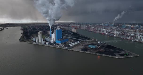Onyx Power Centrale Rotterdam Электростанция Нидерландах Производящая Электричество Природного Газа — стоковое видео