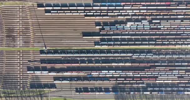 Visão Cima Revela Precisão Ordenada Indústria Cada Parte Locomotiva Sistema — Vídeo de Stock