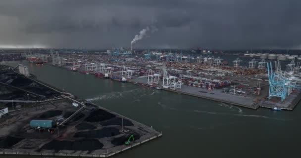 Ρότερνταμ Ιανουαρίου 2023 Ολλανδία Majestic Drone Πλάνα Από Rotterdam Container — Αρχείο Βίντεο