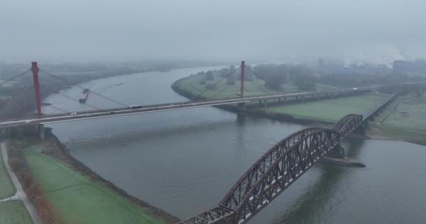 Soaring Views Iconic Bridges Offering Unique Perspective Grand Scale Intricate — Stockvideo