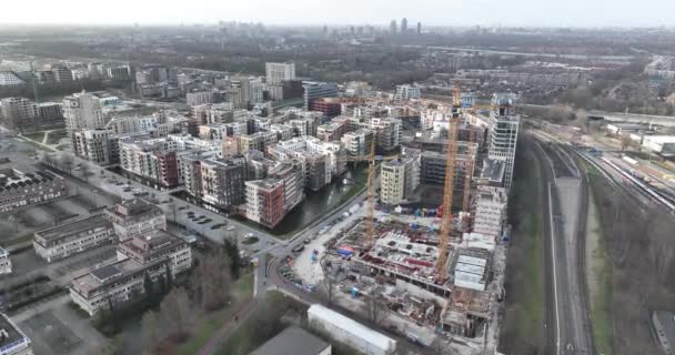 2023年2月5日 オランダのディーメン オランダ公園のEekholt 1の空中ビデオは 建設の革新と美しさを紹介します — ストック動画