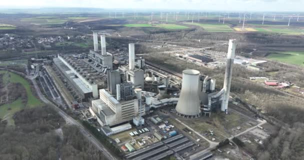 Vídeo Aéreo Hipnotizante Capturando Impressionante Infraestrutura Grande Usina Carvão Grevenbroich — Vídeo de Stock