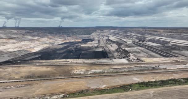 Průmyslová Krajina Která Působivá Impozantní Odhaluje Těžbu Přírodních Zdrojů Velkém — Stock video