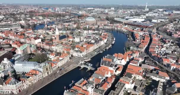 Häpnadsväckande Drönare Bilder Ikoniska Landmärken Och Pittoreska Gator Haarlems Historiska — Stockvideo