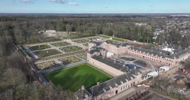 Paleis Het Loo Nun Güzelliğini Simetrisini Keşfedin Büyüleyici Sarayı Etkileyici — Stok video