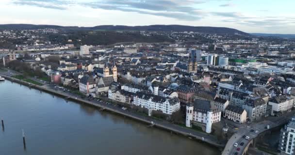 Podívejte Vznešenost Koblenzs Starého Města Plné Slávě Jako Letecké Drone — Stock video