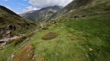 Cirque de troumouse, dağ manzarası. Fransız Pireneleri.