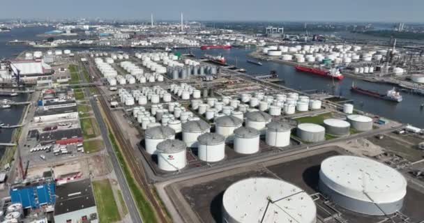 Роттердам Июня 2023 Года Нидерланды Нефтяные Терминалы Европорте — стоковое видео
