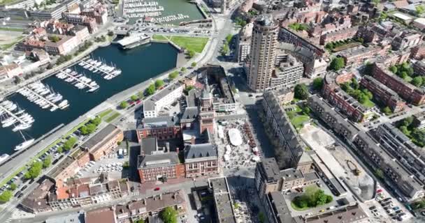 Eerial Drone Video Van Het Stadhuis Het Marktplein Waar Een — Stockvideo
