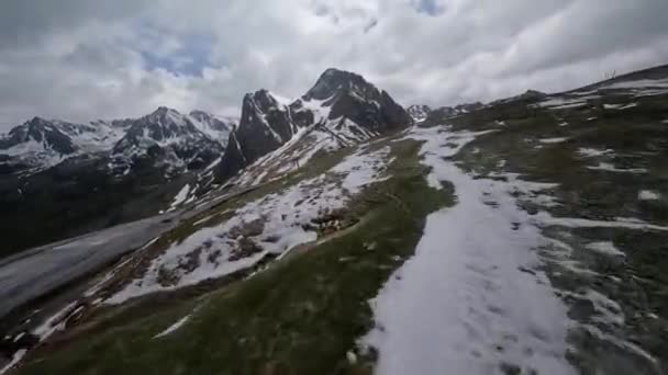Bagneres Bigorre 19Th May 2023 France Col Tourmalet Flying Tourmalet — Stock Video