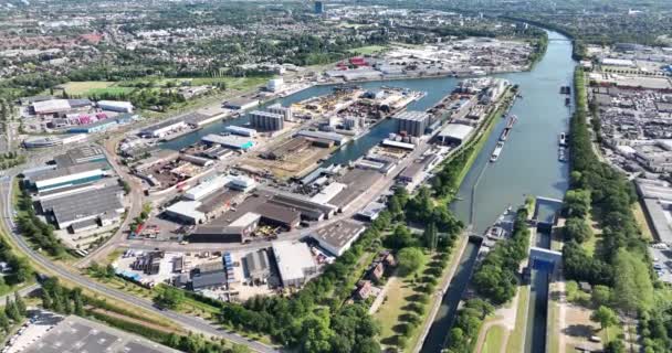 Hollanda Daki Liman Şirketlerle Nijmegen Sanayi Bölgesinin Insansız Hava Aracı — Stok video