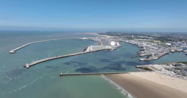 Explore Bustling Departure Terminal Calais Harbour France Captivating Aerial Perspective — Stock Video
