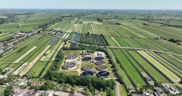 Aerial Drone Video Εγκατάσταση Καθαρισμού Νερού Κοντά Στην Gouda Ολλανδία — Αρχείο Βίντεο