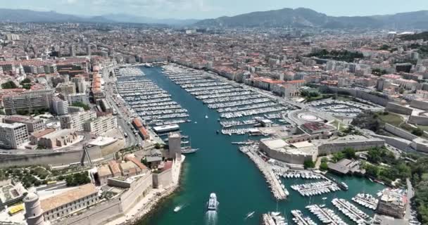 Aerial Drone Video Flying Old Port Marseille Major Landmarks Surrounding — Stock Video