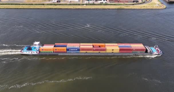 Amsterdam Června 2023 Nizozemsko Vnitrozemská Lodní Kontejnerová Loď Kanálu Směrem — Stock video