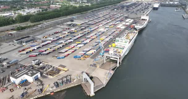 Europoort Rotterdam Juli Nederländerna Närsjöfart Från Rotterdam Till Förenade Kungariket — Stockvideo