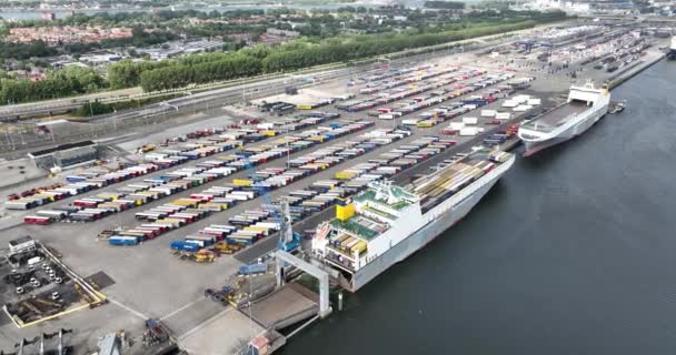 Роттердам Июля 2023 Года Нидерланды Порт Роттердама Паромный Терминал Направлении — стоковое видео