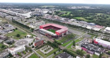 Enschede, 19 Temmuz, 2023, Hollanda. Grolsch Veste, Eredivise futbol kulübü FC Twente stadyumu. Hava aracı görünümü.