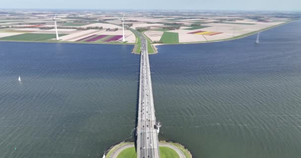 Pont Sur Eau Pour Les Voitures Infrastructure Hollandaise Vue Aérienne — Video