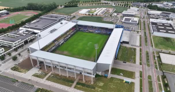 Sittard Julio 2023 Países Bajos Explorando Fortuna Sittard Stadion Diseño — Vídeo de stock