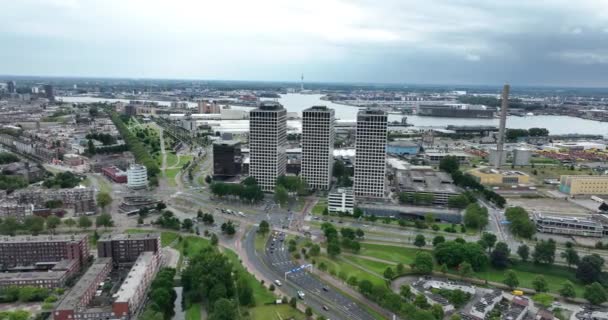 2023年7月22日 鹿特丹 探索鹿特丹科学塔迷人的无人驾驶飞机景观 它是位于马科尼斯塔特的现代建筑和创新的缩影 — 图库视频影像