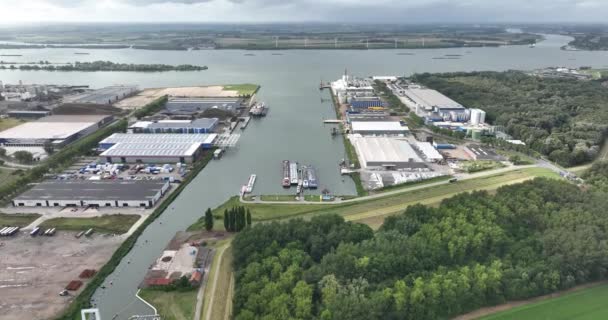 Hafen Von Moerdijk Ein Großer Hafen Den Niederlanden Drohnenblick Aus — Stockvideo