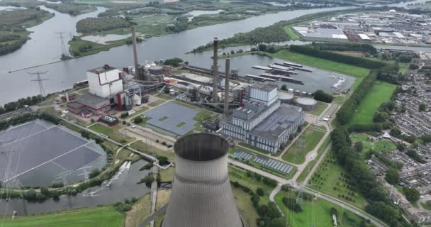 Perspectiva Aérea Central Eléctrica Amercentrale Situada Municipio Geertruidenberg Instalaciones Carbón — Vídeos de Stock