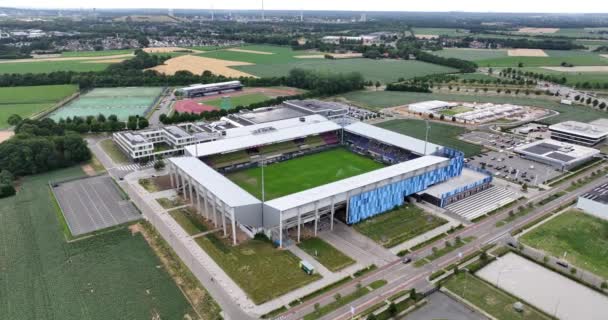 2023年7月12日 オランダ フォルトゥナ シッタール スタジアムのエリアのドローンビューを閉じます オランダ エレディヴィシュ スタジアム — ストック動画
