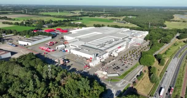 蒂尔堡 2023年9月6日 可口可乐公司欧洲太平洋合作伙伴荷兰 生产和拆除设施 空中无人驾驶飞机视图 — 图库视频影像