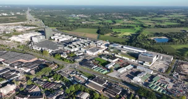 Veldhoven September 2023 Nederland Asml Leverancier Van Machines Voor Halfgeleiderindustrie — Stockvideo