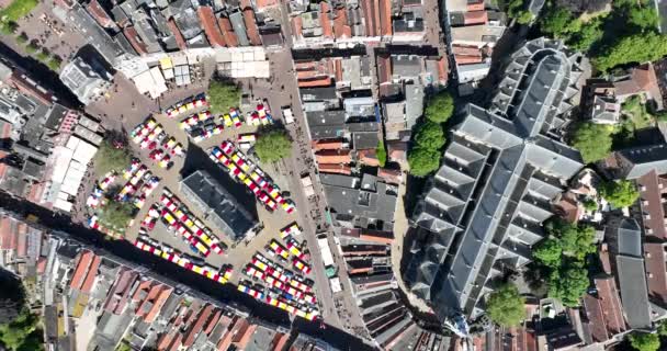荷兰西部的古达市和自治市的空中俯瞰南荷兰省 市中心 市中心 市场I 我是市中心市政厅 — 图库视频影像