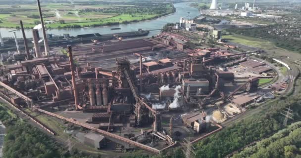 Ağır Metal Endüstrisi Patlama Fırınları Almanya Nın Büyük Çelik Fabrikalarından — Stok video