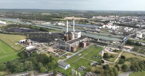 Luchtdrone Zicht Elektriciteitscentrale Chemisch Park Mergel Duitsland Steenkoolgestookte Centrale — Stockvideo