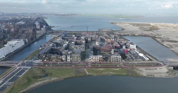Centrumeiland Είναι Μια Κατοικημένη Περιοχή Και Τεχνητό Νησί Στην Ijmeer — Αρχείο Βίντεο