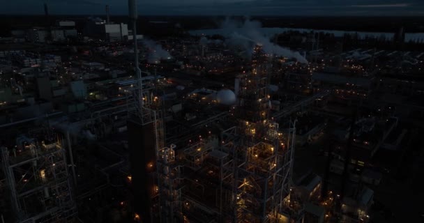 Aerial Drone Nigh Time View Fluoropolymers Production Facility Dordrecht Países — Vídeo de stock