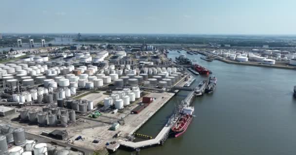 Июня 2023 Года Роттердам Нидерланды Ботлек Является Портом Промышленным Районом — стоковое видео