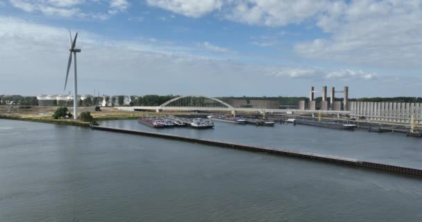 Flygdrönare Syn Infrastrukturen Europoort Hamnen Rotterdam Nederländerna Med Fokus Den — Stockvideo