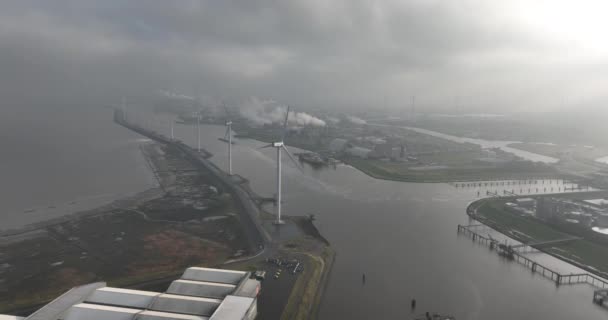 Letecký Pohled Přístav Delfzijl Nizozemsko Lodní Trasy Udržitelná Energetická Infrastruktura — Stock video