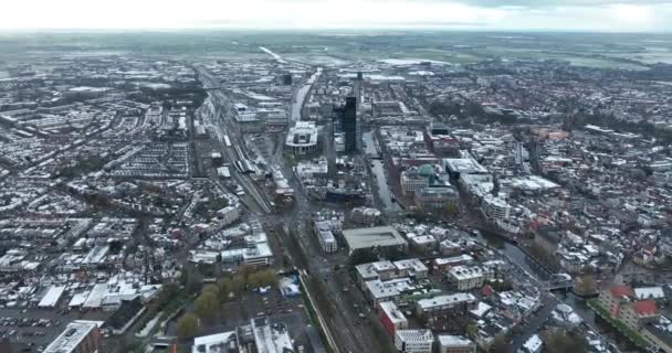 Chmurny Dzień Mieście Leeuwarden Centrum Miasta Holandia Widok Drona Powietrza — Wideo stockowe