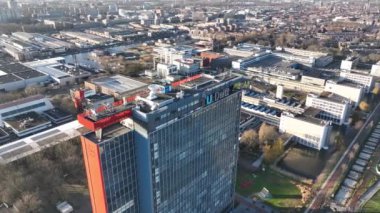 Delft, Zuid Holland, Hollanda, 16 Aralık 2023: Tu Delft, Elektrik Mühendisliği, Matematik ve Bilgisayar Bilimleri Fakültesi. EWI binası.