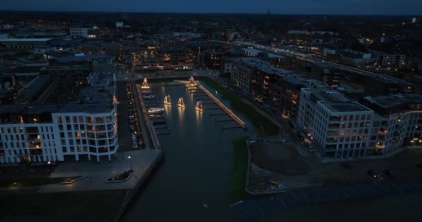 Vue Aérienne Par Drone Nouveau Bâtiment Résidentiel Noorderhaven Zutphen Crépuscule — Video