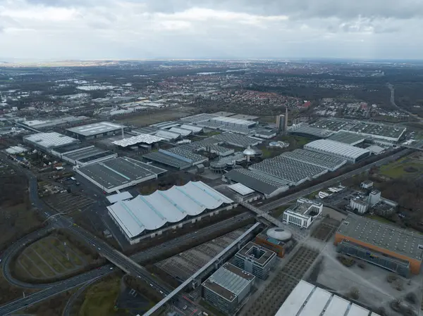Almanya 'nın Hannover kentinde etkinlik ve fuar binası.