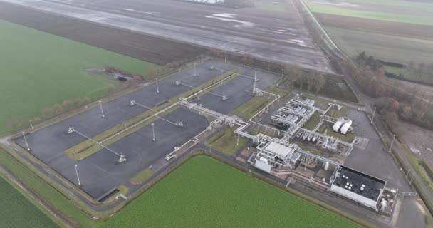 Plynové Pole Groningenu Kontroverzní Těžba Způsobující Zemětřesení Ničení Domů Oblasti — Stock video