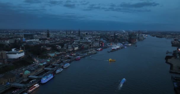 Hambourg Allemagne Décembre 2023 Pauli Landungsbrucken Terminal Passagers Hambourg Dans — Video