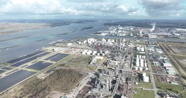 Vidéo Aérienne Par Drone Grande Raffinerie Pétrochimique Zone Industrielle Commerciale — Video